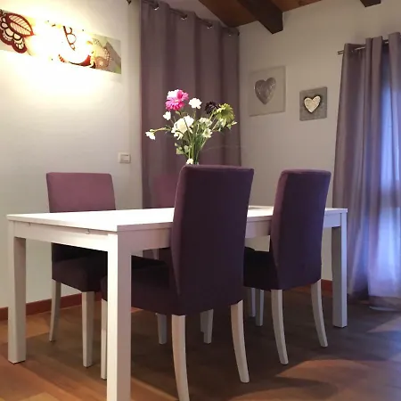 דירה Tricesimo Apartment