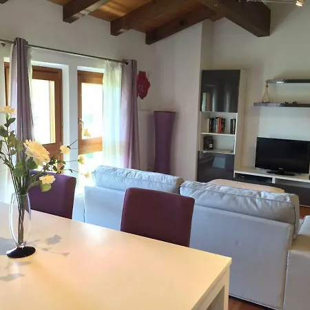 Tricesimo Apartment דירה
